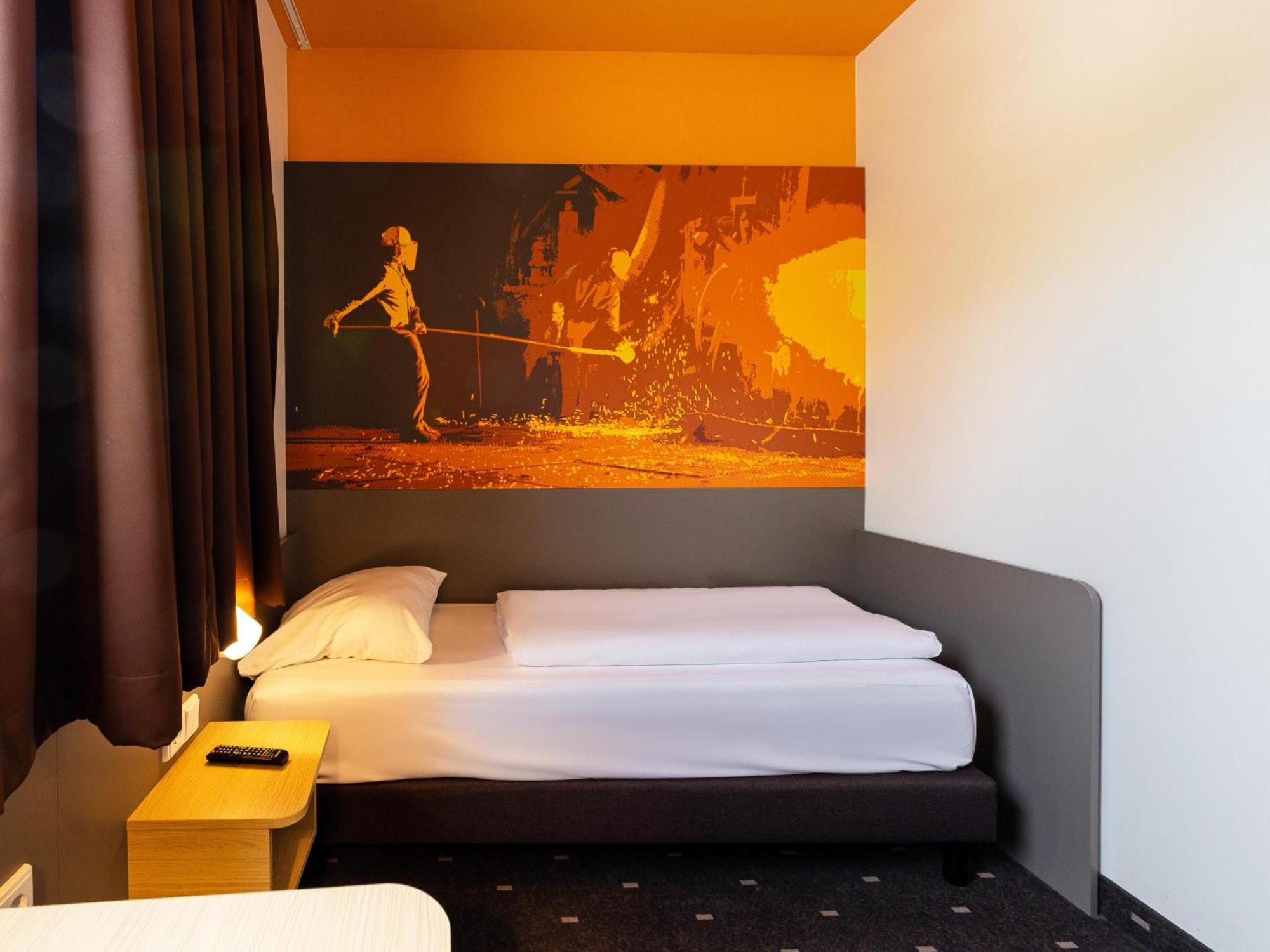 B&B Hotel Essen-City Exterior foto